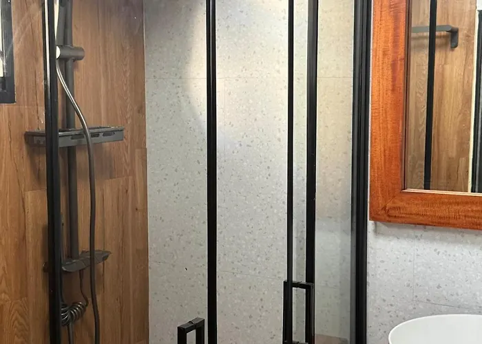 Apartment Casa Mosquero - Lovely 1 Bedroom In - Private And Serene *