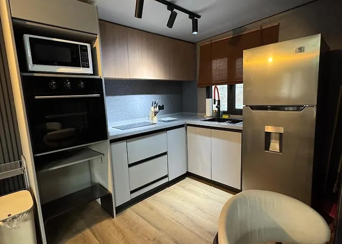 Casa Mosquero - Lovely 1 Bedroom In - Private And Serene Apartment